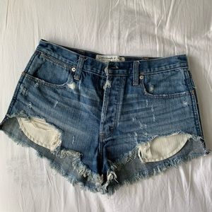 Abercrombie Festival High-Rise Shorts